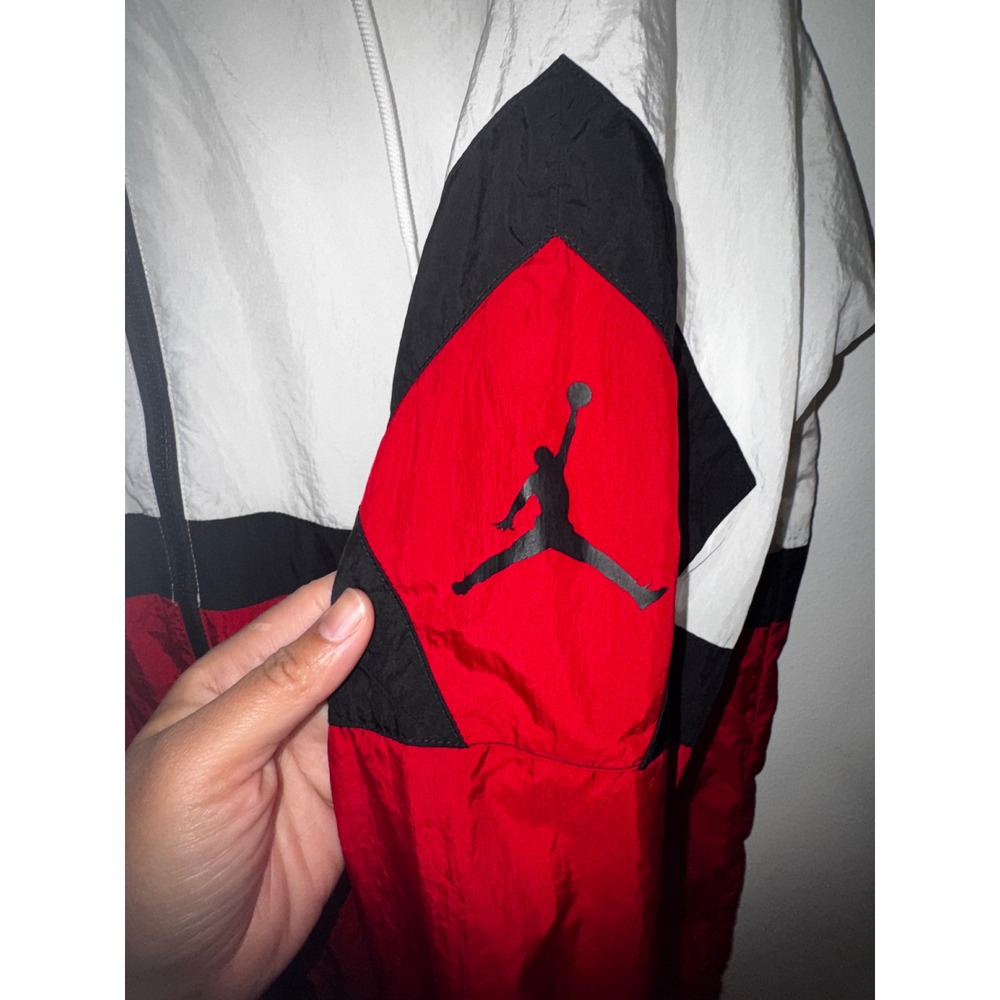Jordan Jumpman Windbreaker Jacket White Red Black Colorblock Large Mens Womens - Picture 2 of 7